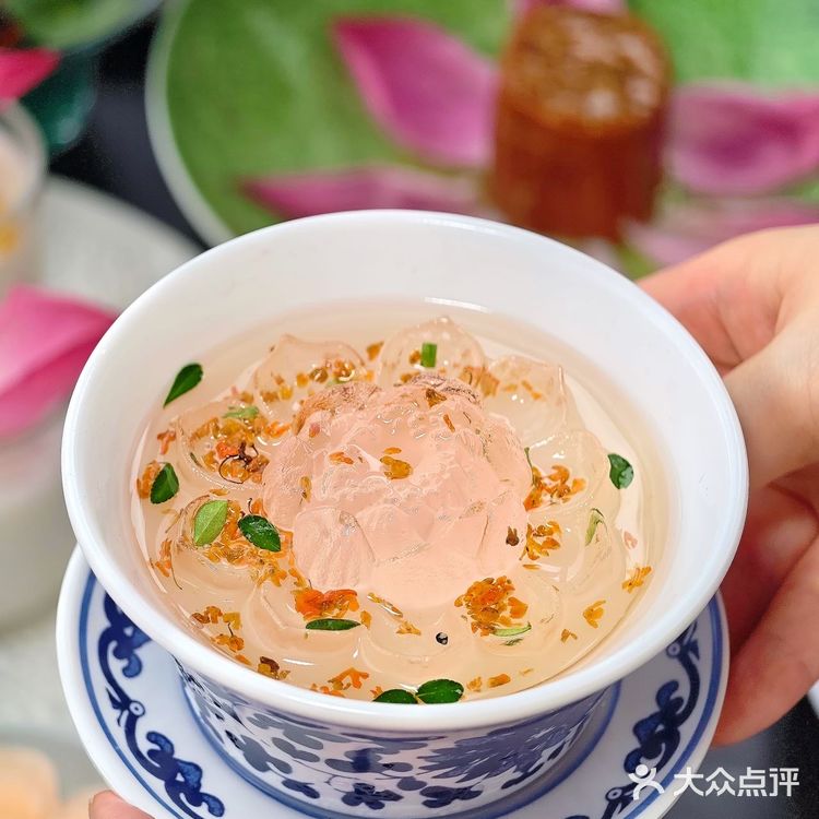 豫园的！在这家get曲水流觞荷花宴