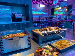 -燥次·烧烤酒场(万象城店)