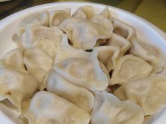 -靠山屯东北农家菜(八龙桥雅苑店)