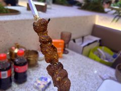 -小董哥烤串·爆汁大油边(故宫店)