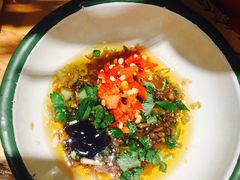 -拈签一笑黄牛肉辣卤串串