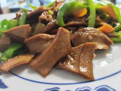 -天天向上素食餐厅(五台山店)