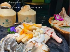 -凤园椰珍·臻品椰子鸡(保利时光里店)
