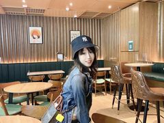-香港ELEMENTS圆方