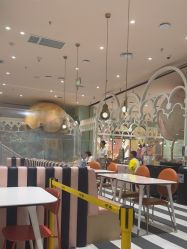 -奈尔宝·儿童乐园·亲子餐厅(华采天地店)