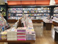 -诚品(信义店)