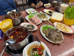 -四囍码头海鲜烧烤自助火锅(外滩南京东路悦荟广场店)