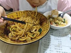 -吴三酸菜麻食酱香面馆(印花布园小区店)