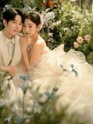 -雪中彩影婚纱摄影·微光艺术中心