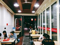 大堂-没牙伯花生汤店(老药洲店)