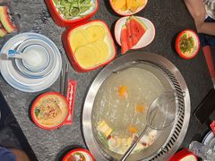 -醉董牛川派鲜肉自选火锅(烟台店)