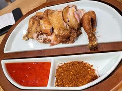 -麦麦山云南菜(复地活力城店)