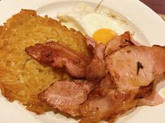 -Pancakes on the rocks(Darling Harbour)