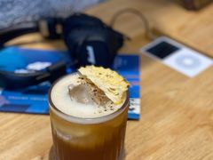 躺下来-MQ COFFEE STAND明谦(新洲店)