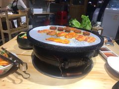 -么肆烤肉·中式自助·烤肉大排档(街道口季佳PAI店)
