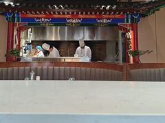 -梅利汴京烤鸭•开封豫菜地标店(东司门店)