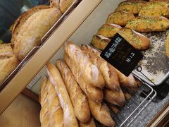 -Dough&Joe团憩(瑞虹天地月亮湾店)