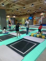 -反弹蹦床公园·运动乐园·团建·亲子派对(深圳观澜湖店)