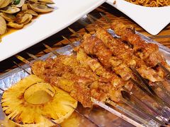 -蚝堡海鲜·威海菜·海肠捞饭·烧烤·亚洲吃蚝公司(幸福门店)