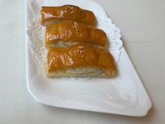 蜜汁叉烧酥-利苑酒家(金宝店)