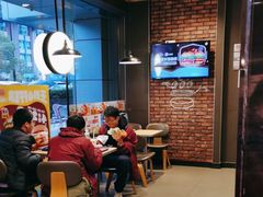 -汉堡王(上海缤谷一期店)