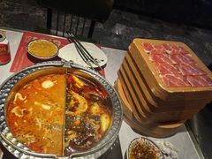 -一绪に寿喜烧自助(世茂广场店)