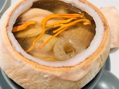 椰子竹荪鸡汤-鹿港小镇(悠唐店)