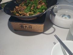 -费大厨辣椒炒肉(高铁吾悦广场店)