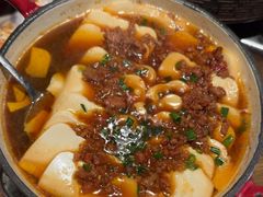 -爱碗亭·鲜炒湖南菜(壹城中心店)