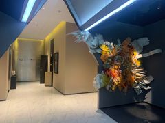 -上海虹桥中心爱琴海亚朵S酒店