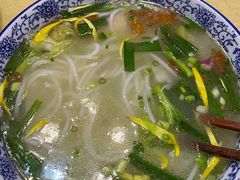 -桥香园云南过桥米线(金马碧鸡店)