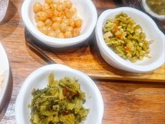 自助酸豆角-小满手工粉(上海月星环球港店)