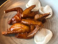 -蝴蝶里·粤菜·点心(滨江龙湖店)