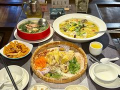 -花溪雨·森林餐厅(石基店)