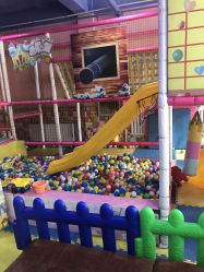 -开心果儿童乐园