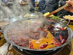 -正南齊北重庆老火锅(光华村直营店)