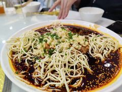 -洪平血旺椒麻鸡雅鱼饭店(熊猫大道店)