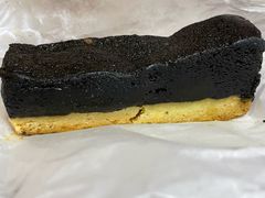 黑芝麻黄油棒-OUR Bakery(三里屯太古里店)