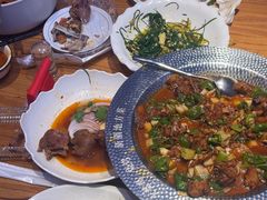 -俭寨大盘鸡·缸子肉·小公鸡·新疆菜(云通店)