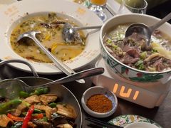 -渔语鱼新川菜Bistro(万象天地店)