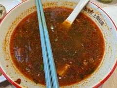 -小杨生煎(金山百联购物中心3楼店)
