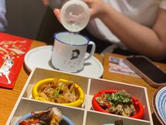 -喝丢一只鞋海鲜烧烤·海肠捞饭(市场店)
