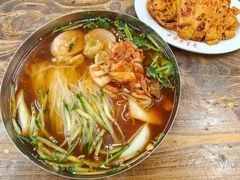 -老边饺子馆(中街店)