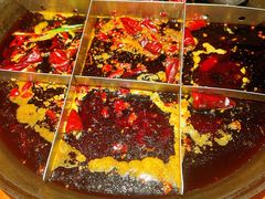 -周小明火锅(黑金冠社区店)