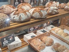 -汉柏麦香德国面包房(海信店)