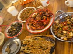 -冶建镜子·老南昌大排档·江西虾王(总店)