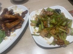 -六泰居·尔滨地标·东北菜(黄河路店)