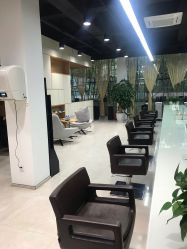 -CARR SALON