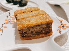 腊味芋丝饼-红棉中餐厅·广州海航威斯汀酒店