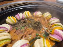 -万里闯关东铁锅炖菜馆(高新旗舰店)